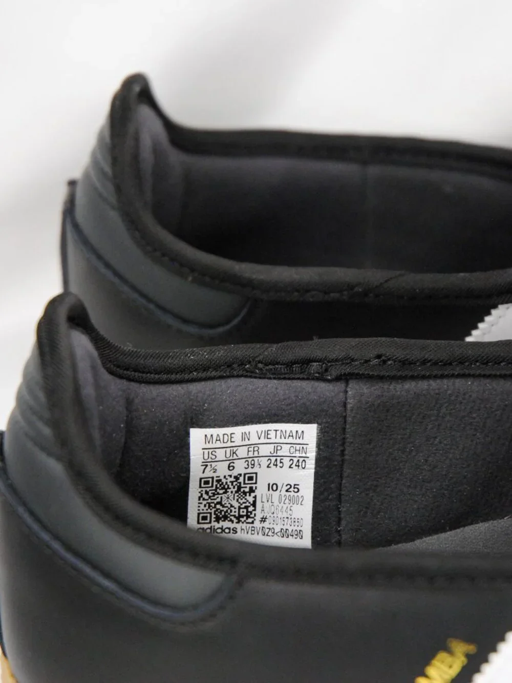 Adidas Samba Jane in Black - Picture 7 of 9